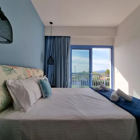 Julietta Aparthotel 4*